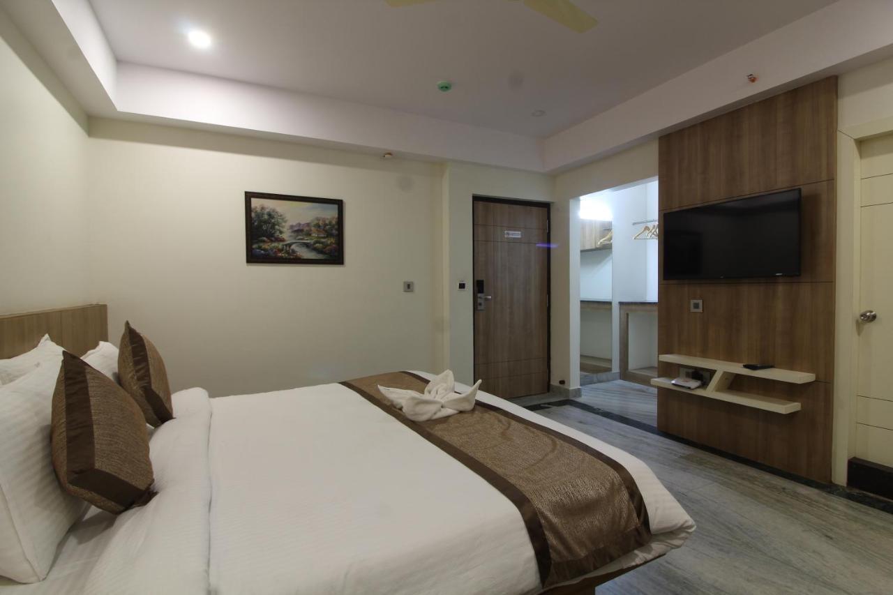 Treebo Seaesta Rk Beach Visakhapatnam Ngoại thất bức ảnh